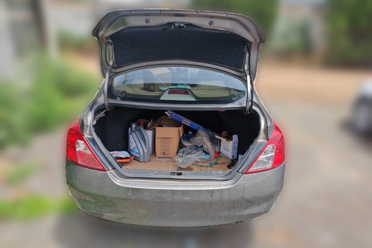 Used Nissan Sunny 2011 1.5XE Manual Comfort Edition Trunk
