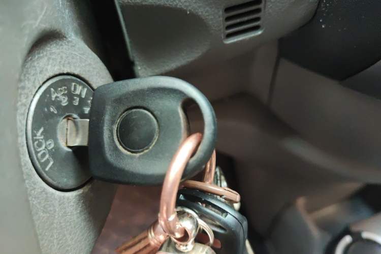 Used Nissan Sunny 2011 1.5XE CVT Comfort Edition Vehicle Key