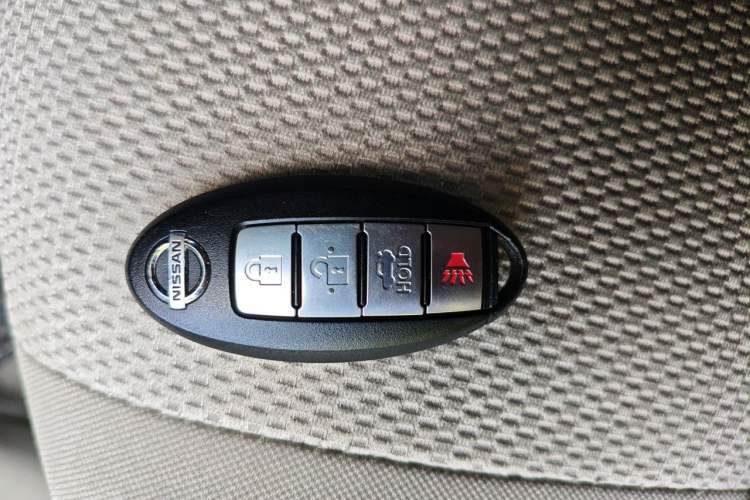 Used Nissan Sunny 2011 1.5XL Manual Deluxe Edition Vehicle Key