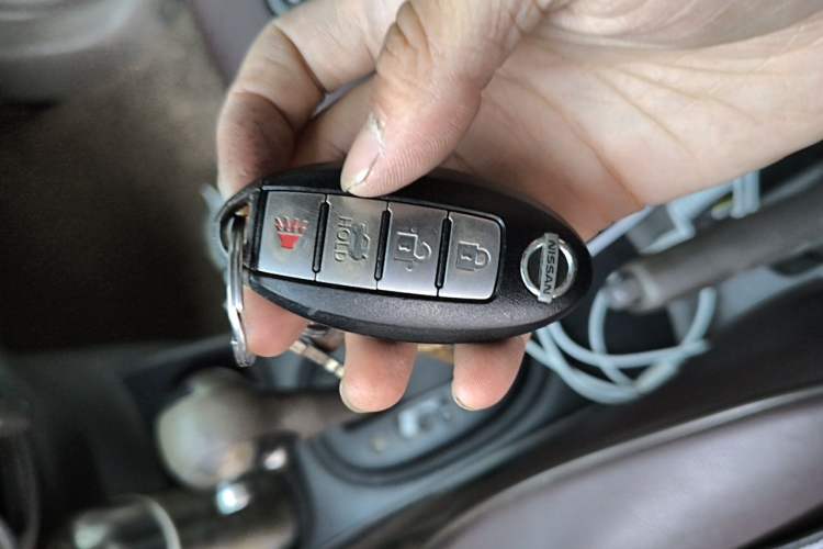 Used Nissan Sunny 2011 1.5XL CVT Luxury Edition Vehicle Key