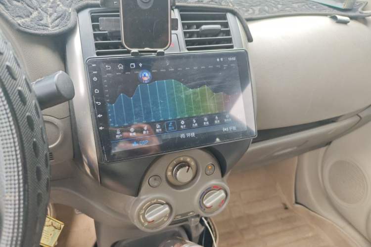 Used Nissan Sunny 2011 1.5XE Manual Comfort Edition Audio And AC Panel