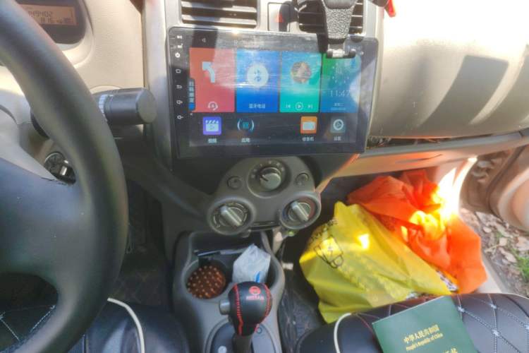 Used Nissan Sunny 2011 1.5XE CVT Comfort Edition Audio And AC Panel