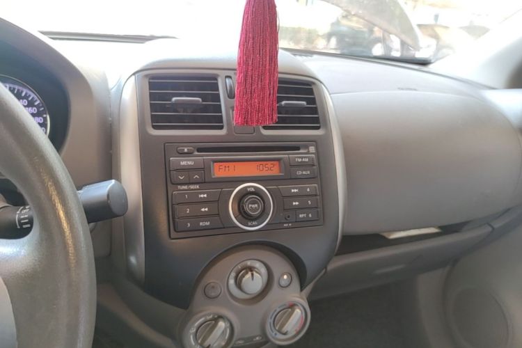 Used Nissan Sunny 2011 1.5XL Manual Deluxe Edition Audio And AC Panel