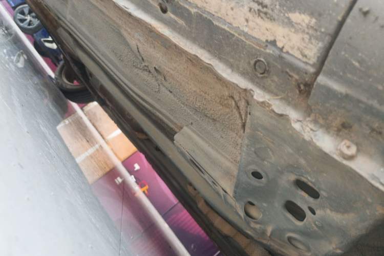Used Nissan Sunny 2011 1.5XL Manual Deluxe Edition Chassis Front Right