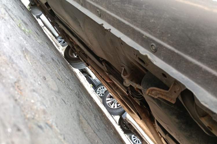Used Nissan Sunny 2011 1.5XL Manual Deluxe Edition Chassis Rear Left