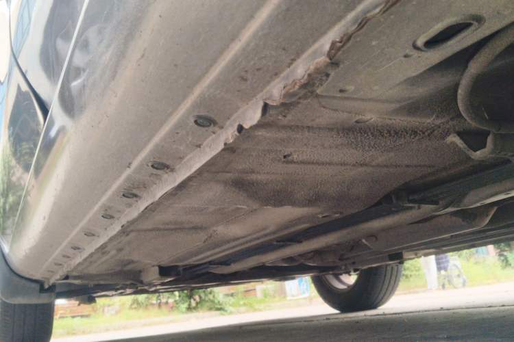 Used Nissan Sunny 2011 1.5XE Manual Comfort Edition Chassis Rear Left