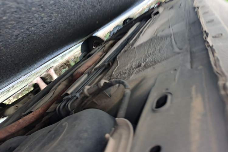 Used Nissan Sunny 2011 1.5XE Manual Comfort Edition Chassis Rear Left