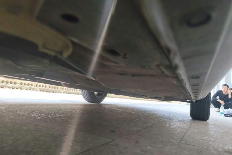 Used Nissan Sunny 2011 1.5XE Manual Comfort Edition Chassis Rear Right