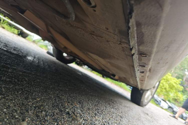 Used Nissan Sunny 2011 1.5XE Manual Comfort Edition Chassis Rear Right