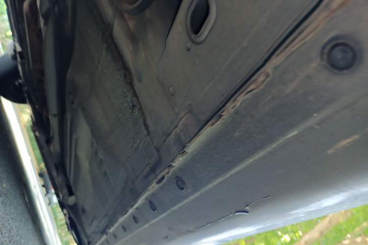 Used Nissan Sunny 2011 1.5XE Manual Comfort Edition Chassis Rear Right
