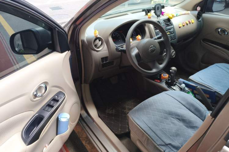 Used Nissan Sunny 2011 1.5XL CVT Luxury Edition Driver Seat
