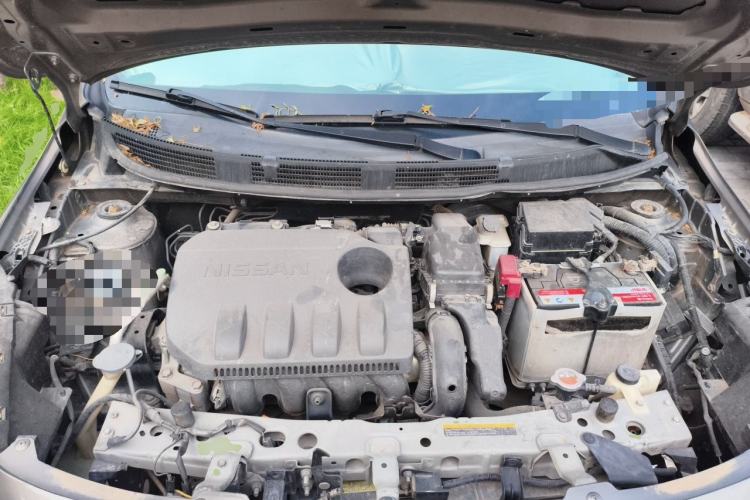 Used Nissan Sunny 2011 1.5XL Manual Deluxe Edition Engine Bay