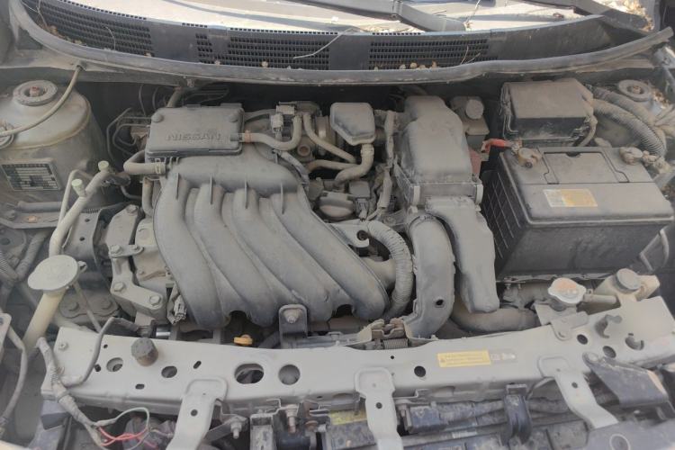 Used Nissan Sunny 2011 1.5XE Manual Comfort Edition Engine Bay