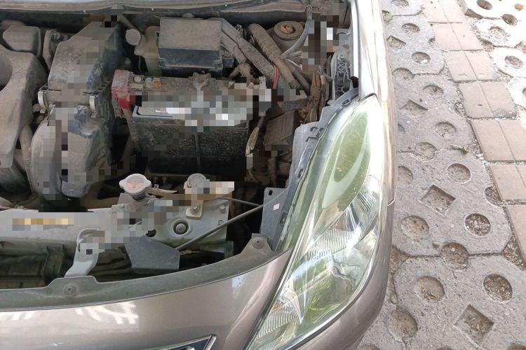Used Nissan Sunny 2011 1.5XL Manual Deluxe Edition Engine Bay Left
