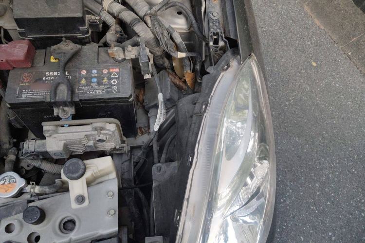 Used Nissan Sunny 2011 1.5XL CVT Luxury Edition Engine Bay Left
