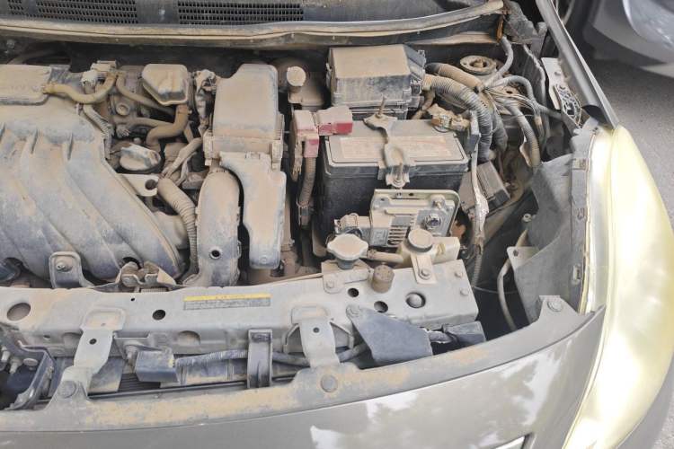 Used Nissan Sunny 2011 1.5XE CVT Comfort Edition Engine Bay Left