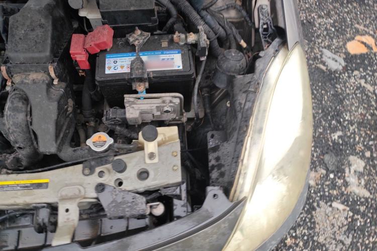 Used Nissan Sunny 2011 1.5XE CVT Comfort Edition Engine Bay Left