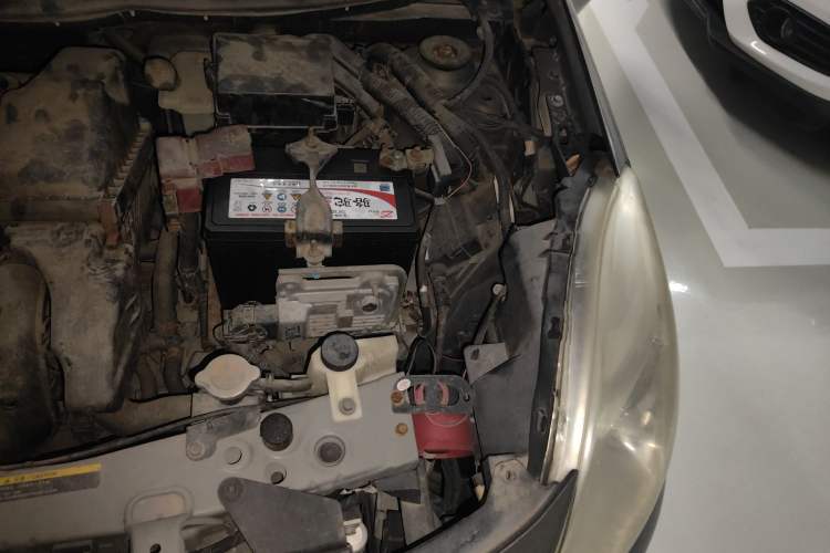 Used Nissan Sunny 2011 1.5XL CVT Luxury Edition Engine Bay Left