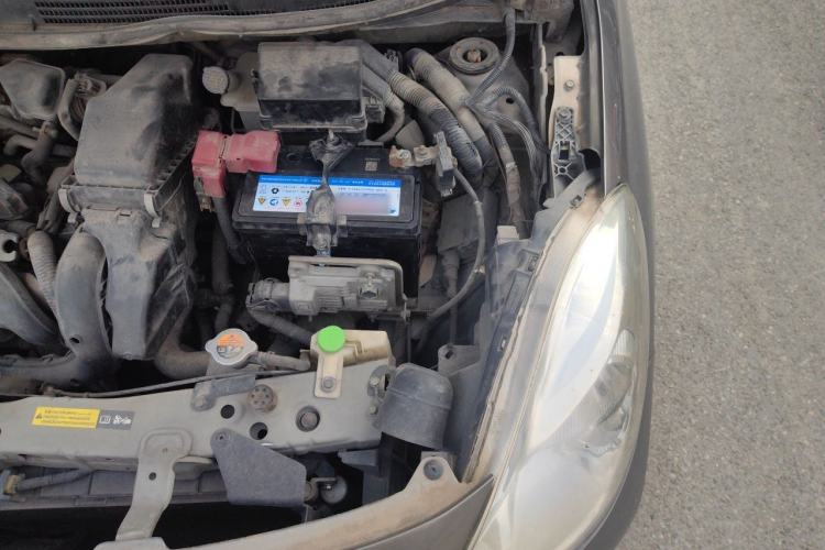 Used Nissan Sunny 2011 1.5XE CVT Comfort Edition Engine Bay Left