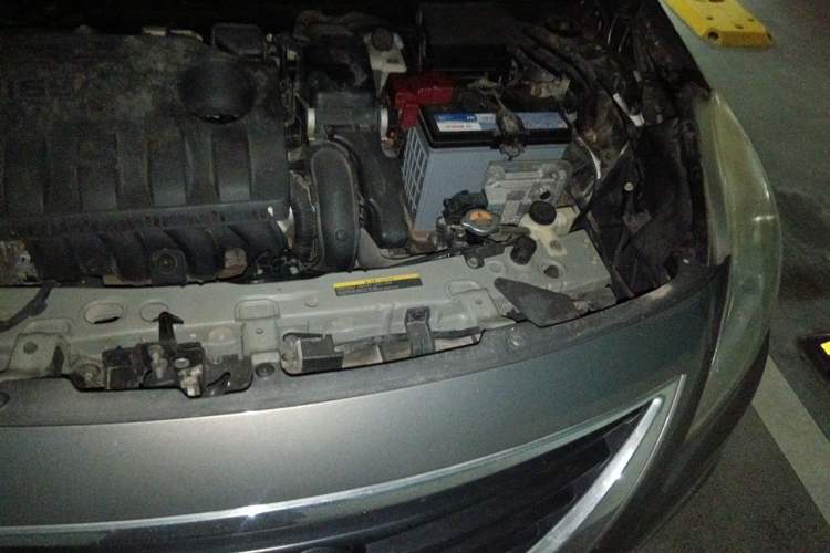 Used Nissan Sunny 2011 1.5XL CVT Luxury Edition Engine Bay Left