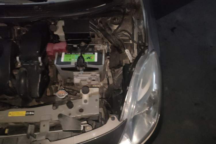 Used Nissan Sunny 2011 1.5XL CVT Luxury Edition Engine Bay Left