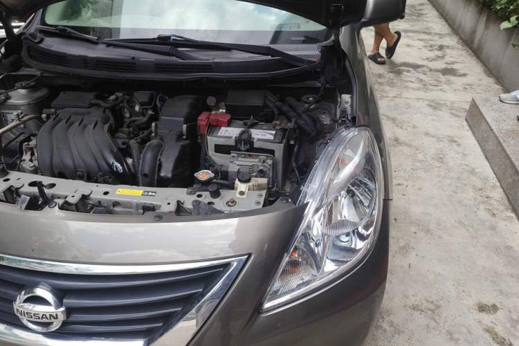Used Nissan Sunny 2011 1.5XE CVT Comfort Edition Engine Bay Left