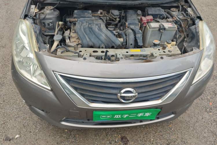 Used Nissan Sunny 2011 1.5XE Manual Comfort Edition Engine Bay