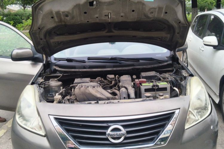 Used Nissan Sunny 2011 1.5XE Manual Comfort Edition Engine Bay