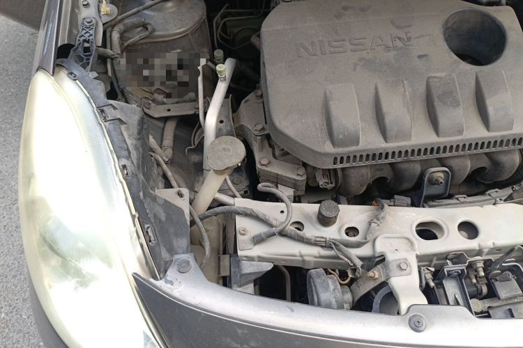 Used Nissan Sunny 2011 1.5XL CVT Luxury Edition Engine Bay Right
