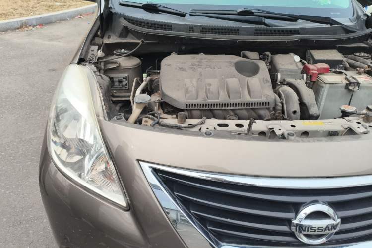 Used Nissan Sunny 2011 1.5XL Manual Deluxe Edition Engine Bay Right