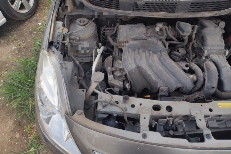 Used Nissan Sunny 2011 1.5XE CVT Comfort Edition Engine Bay Right