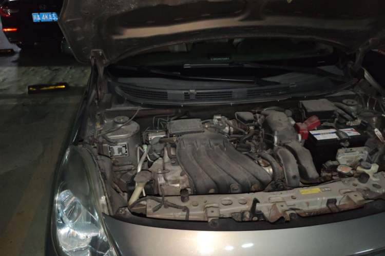 Used Nissan Sunny 2011 1.5XE CVT Comfort Edition Engine Bay Right