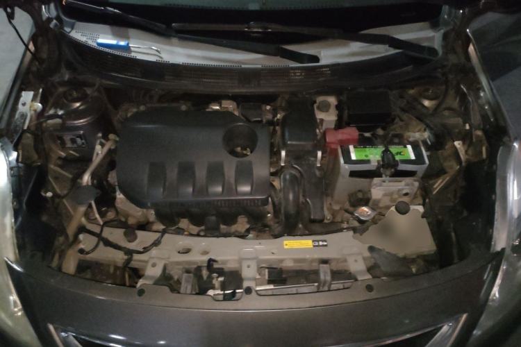Used Nissan Sunny 2011 1.5XL CVT Luxury Edition Engine Bay
