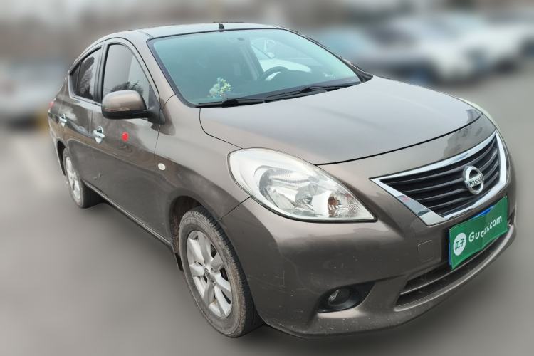 Used Nissan Sunny 2011 1.5XL Manual Deluxe Edition Front Right 45 Deg