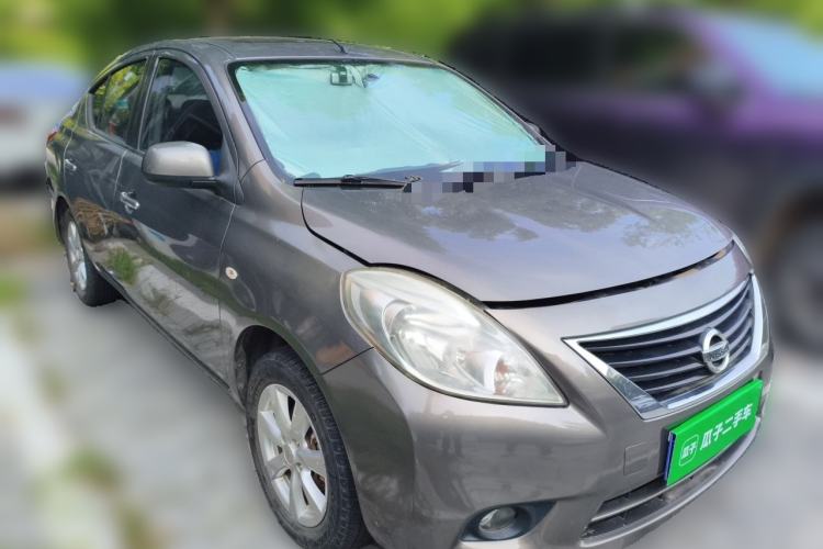 Used Nissan Sunny 2011 1.5XL Manual Deluxe Edition Front Right 45 Deg