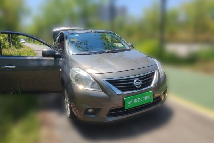 Used Nissan Sunny 2011 1.5XE CVT Comfort Edition Front Right 45 Deg