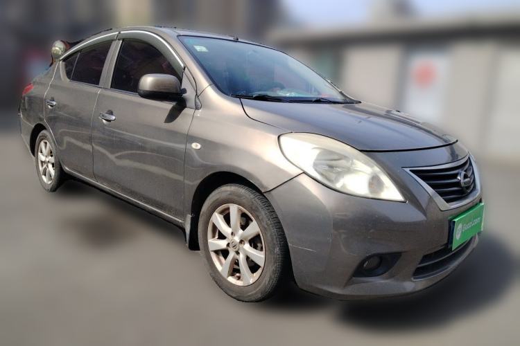Used Nissan Sunny 2011 1.5XE CVT Comfort Edition Front Right 45 Deg