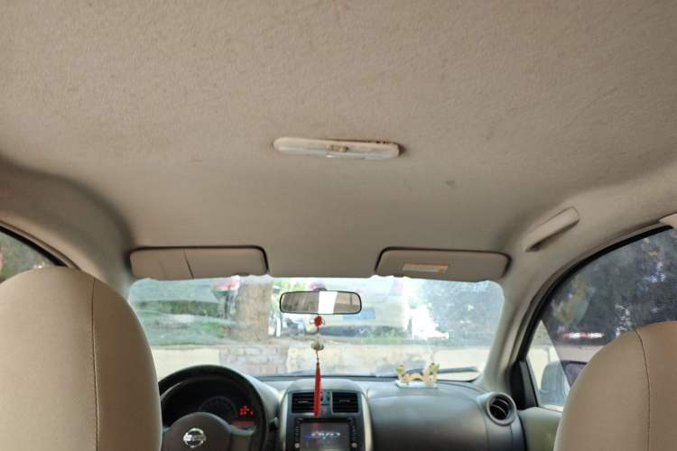 Used Nissan Sunny 2011 1.5XE CVT Comfort Edition Headliner