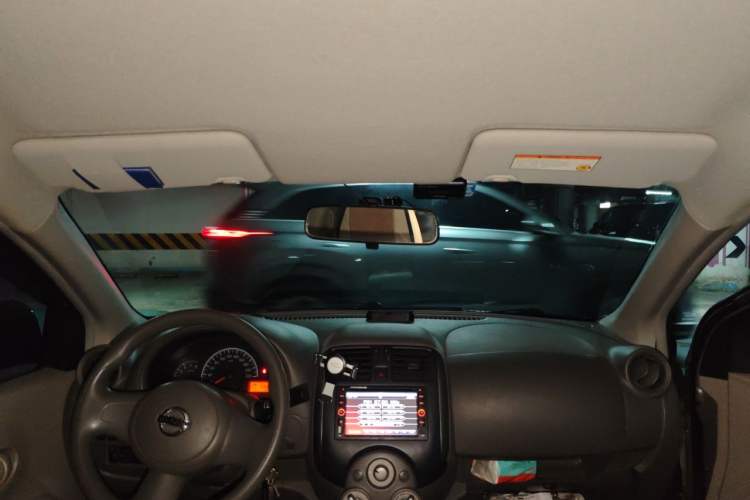 Used Nissan Sunny 2011 1.5XE CVT Comfort Edition Headliner