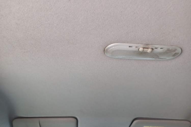 Used Nissan Sunny 2011 1.5XE Manual Comfort Edition Headliner