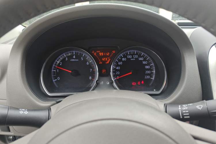 Used Nissan Sunny 2011 1.5XL CVT Luxury Edition Instrument Cluster