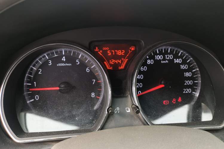 Used Nissan Sunny 2011 1.5XL Manual Deluxe Edition Instrument Cluster