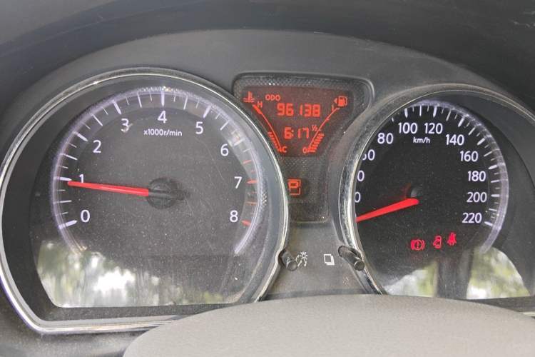 Used Nissan Sunny 2011 1.5XL CVT Luxury Edition Instrument Cluster