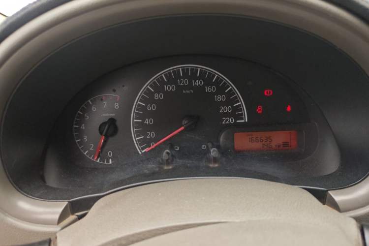 Used Nissan Sunny 2011 1.5XE Manual Comfort Edition Instrument Cluster