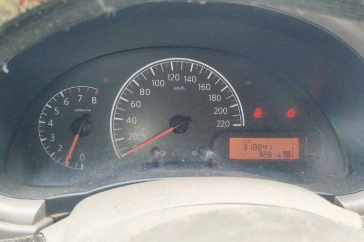Used Nissan Sunny 2011 1.5XE Manual Comfort Edition Instrument Cluster