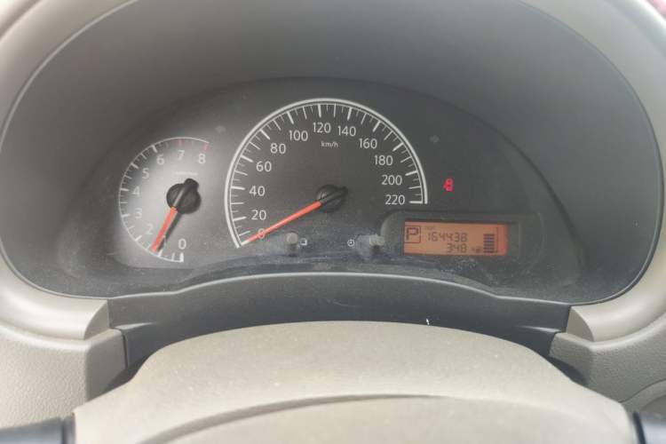 Used Nissan Sunny 2011 1.5XE CVT Comfort Edition Instrument Cluster