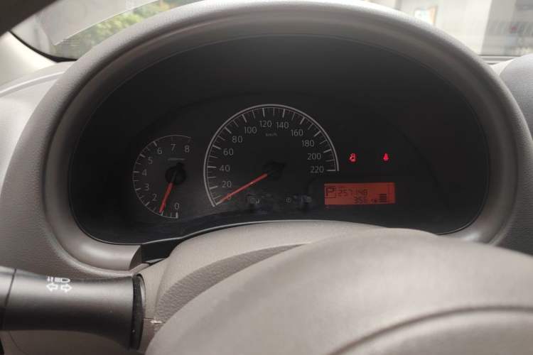 Used Nissan Sunny 2011 1.5XE CVT Comfort Edition Instrument Cluster