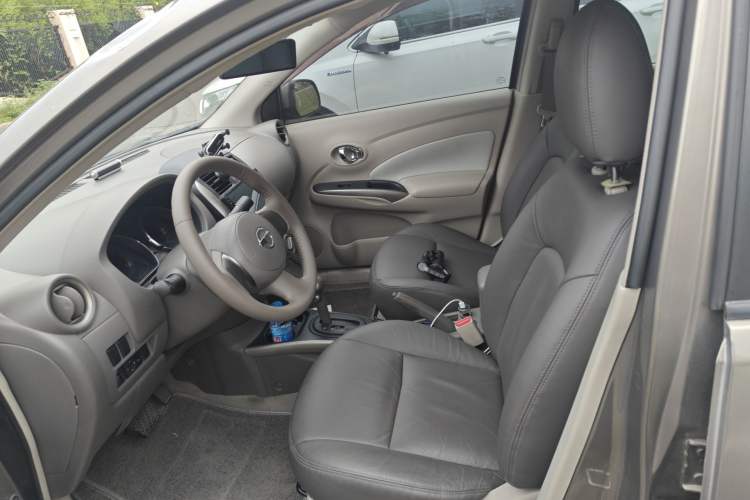 Used Nissan Sunny 2011 1.5XL CVT Luxury Edition Left Front Seat