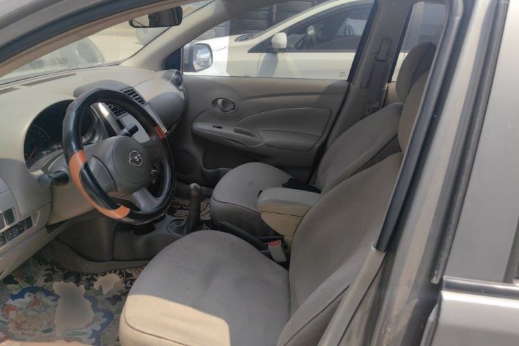 Used Nissan Sunny 2011 1.5XE Manual Comfort Edition Left Front Seat