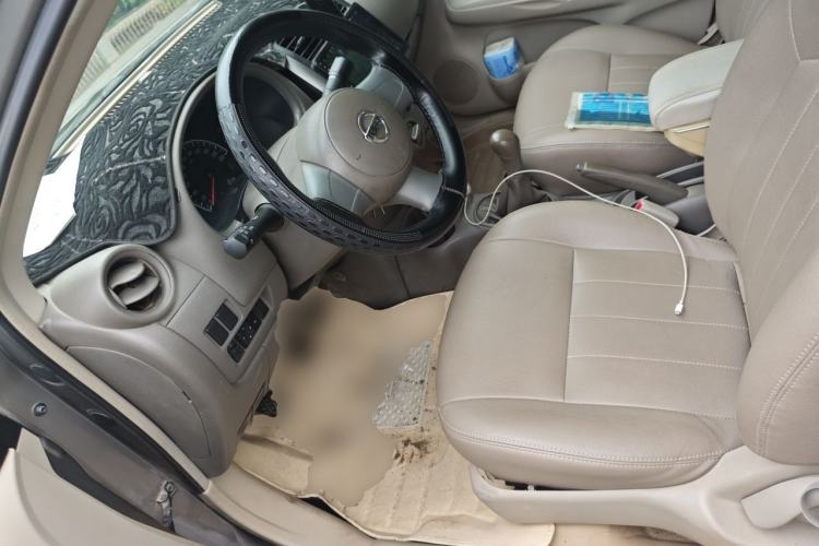 Used Nissan Sunny 2011 1.5XE Manual Comfort Edition Left Front Seat